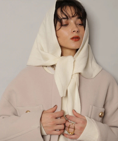 CADUNE(カデュネ) |スカーフ付きニット