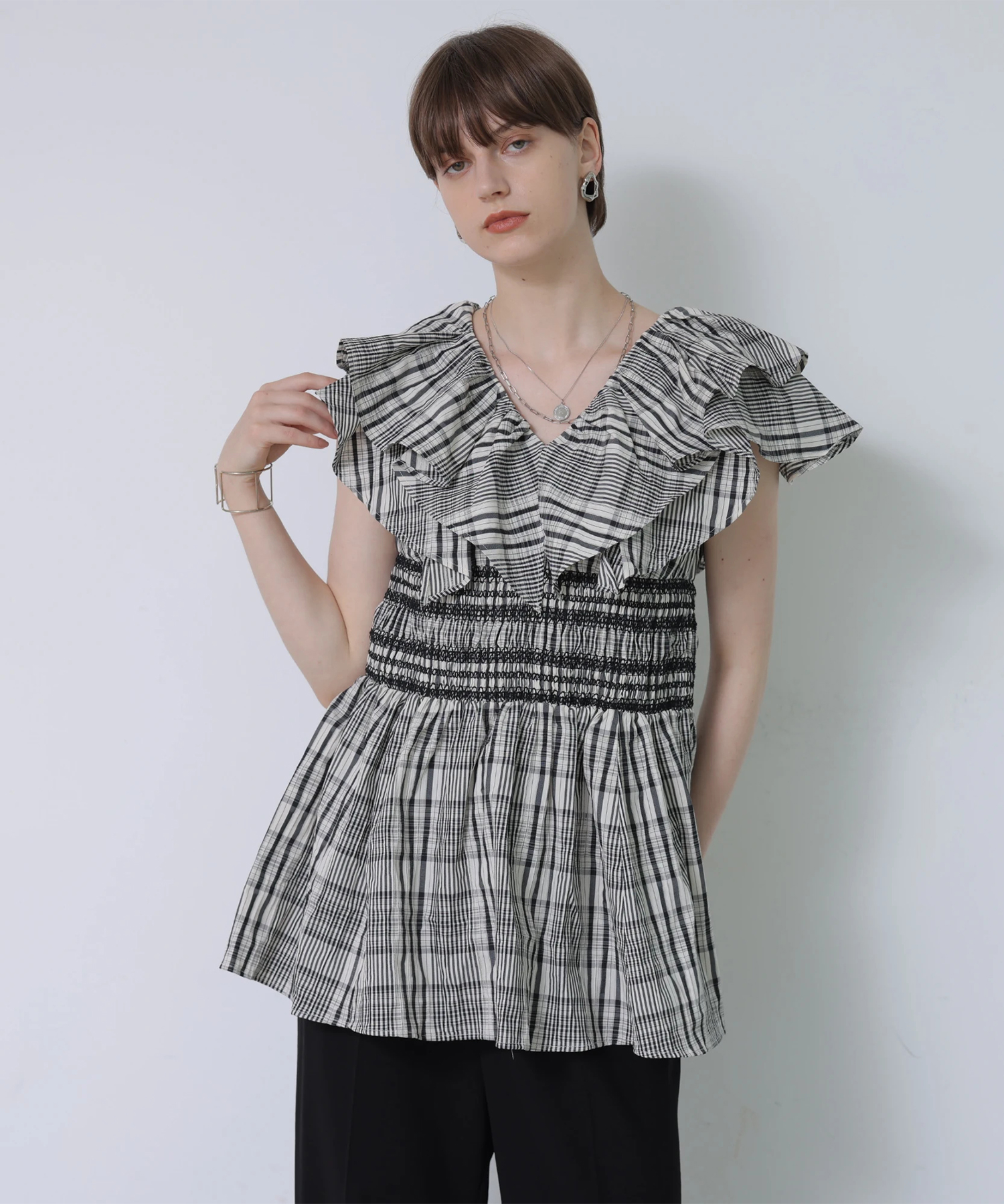 新品☆ ANAYI ドットプリントラッフル　ブラウス/セオリー、23区、ロペ チェックラッフルブラウス | シャツ・ブラウス | CADUNE（カデュネ